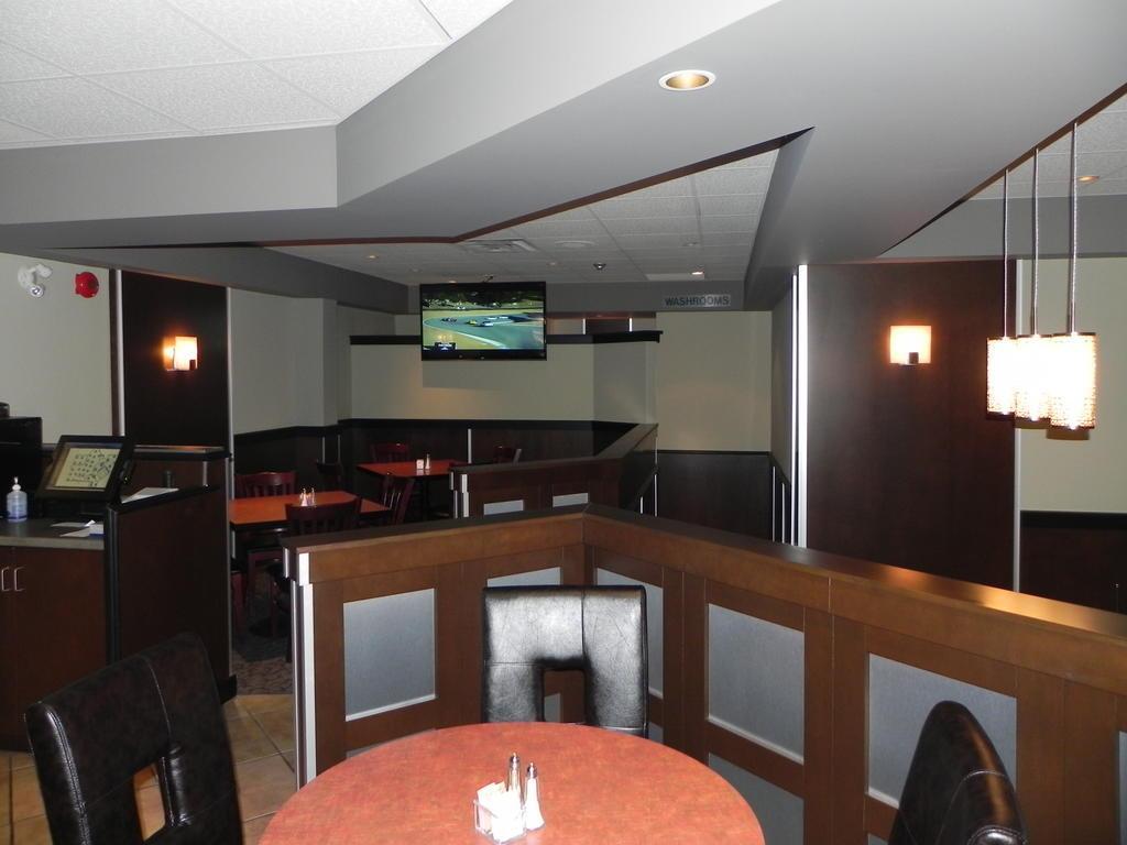 Quality Inn & Suites Bay Front Sault Sainte Marie Esterno foto
