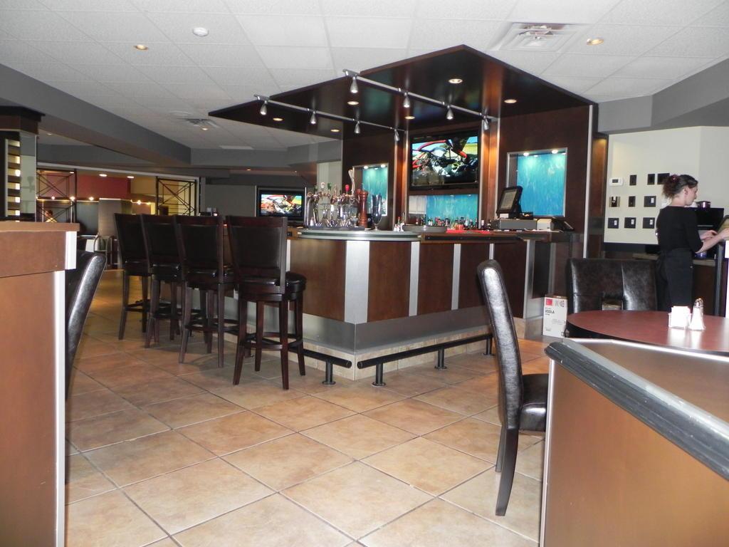 Quality Inn & Suites Bay Front Sault Sainte Marie Esterno foto