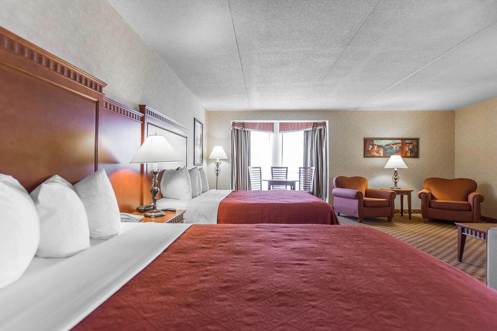 Quality Inn & Suites Bay Front Sault Sainte Marie Esterno foto