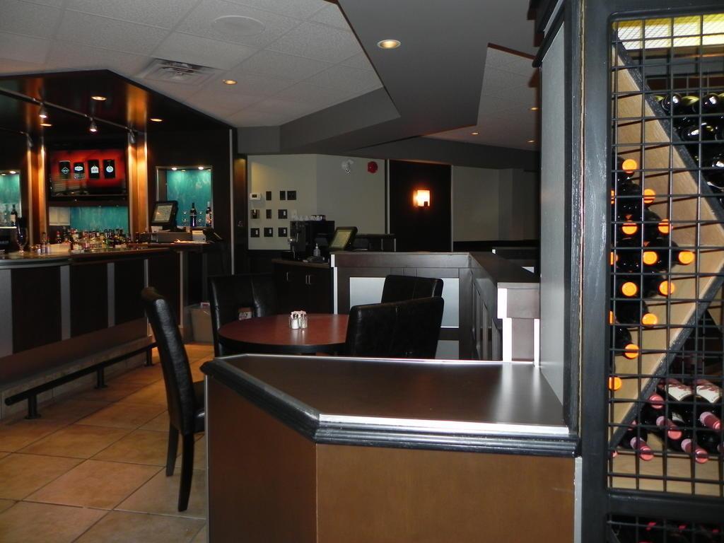 Quality Inn & Suites Bay Front Sault Sainte Marie Esterno foto