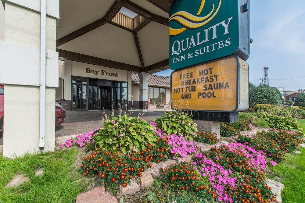 Quality Inn & Suites Bay Front Sault Sainte Marie Esterno foto