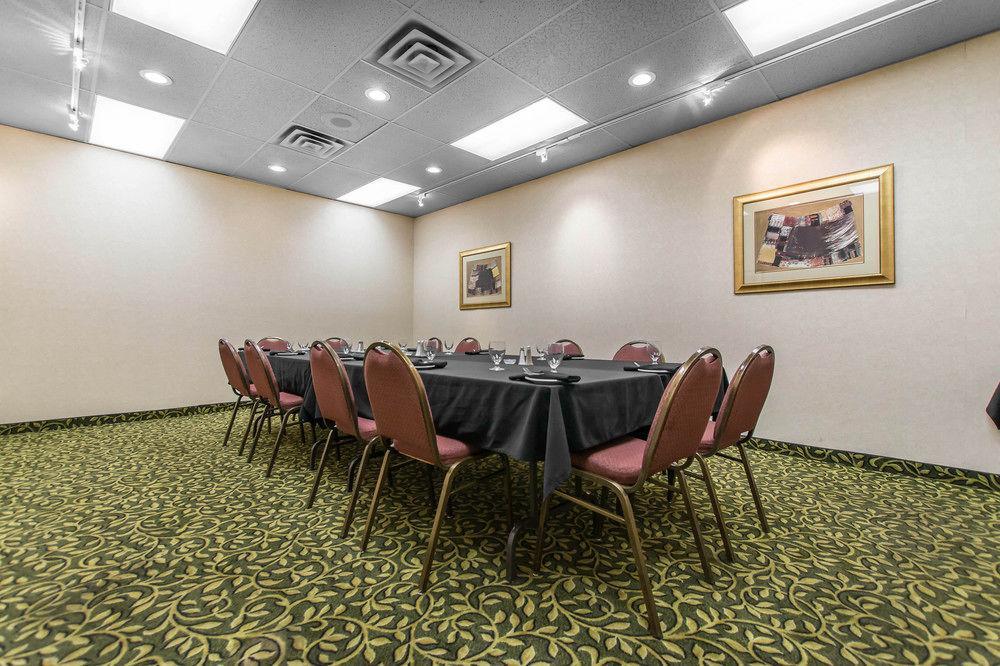 Quality Inn & Suites Bay Front Sault Sainte Marie Esterno foto
