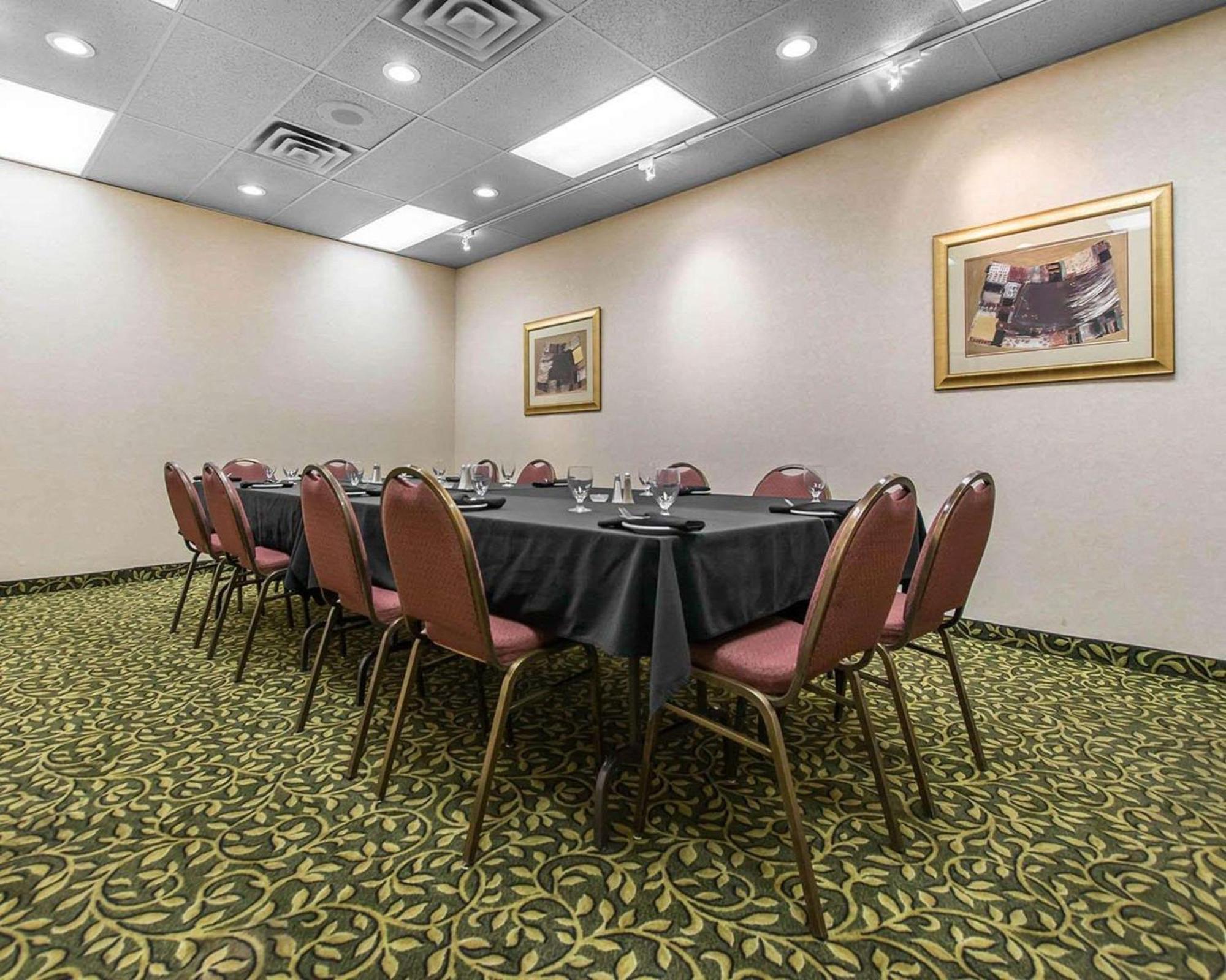 Quality Inn & Suites Bay Front Sault Sainte Marie Esterno foto