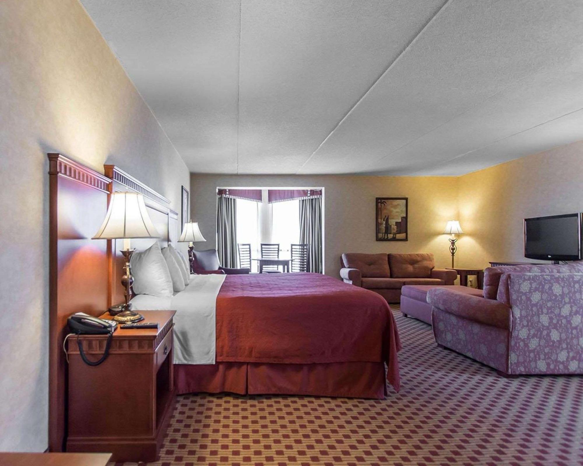Quality Inn & Suites Bay Front Sault Sainte Marie Esterno foto
