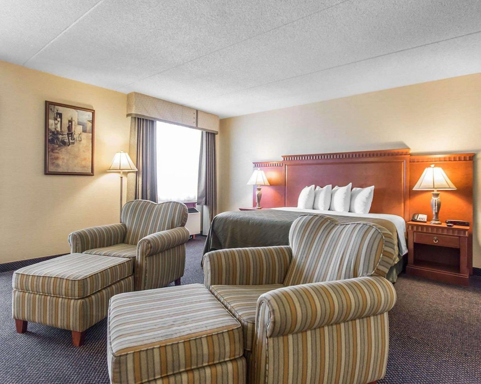 Quality Inn & Suites Bay Front Sault Sainte Marie Esterno foto