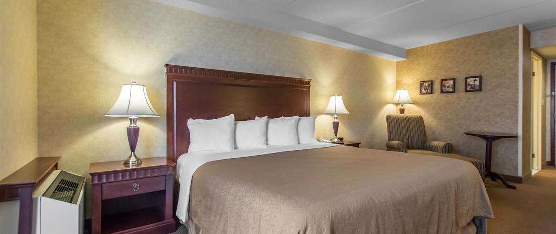 Quality Inn & Suites Bay Front Sault Sainte Marie Esterno foto